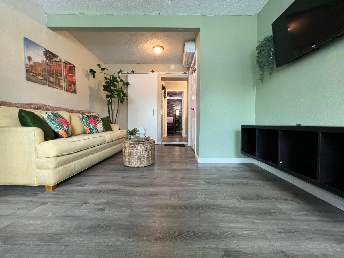 Apartment Near Tpa Airport Тампа Екстер'єр фото