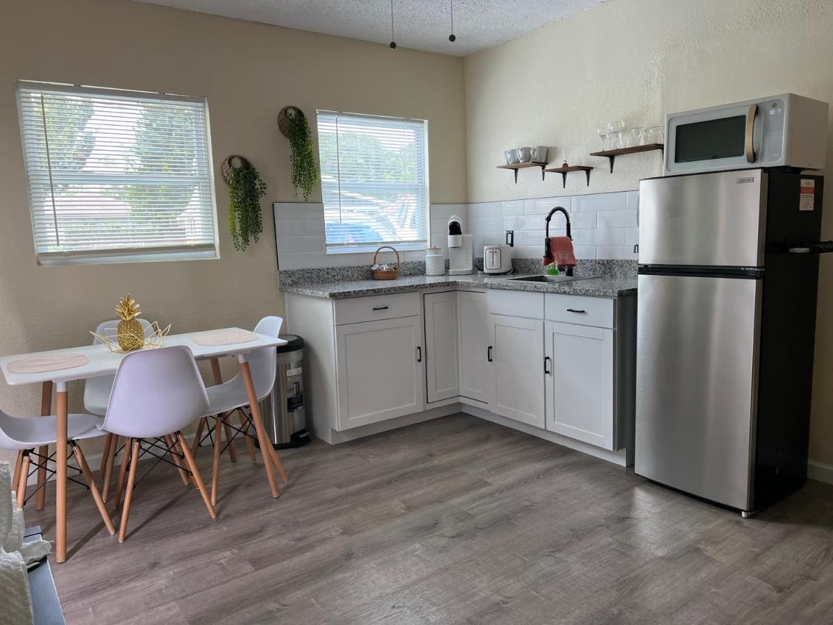 Apartment Near Tpa Airport Тампа Екстер'єр фото