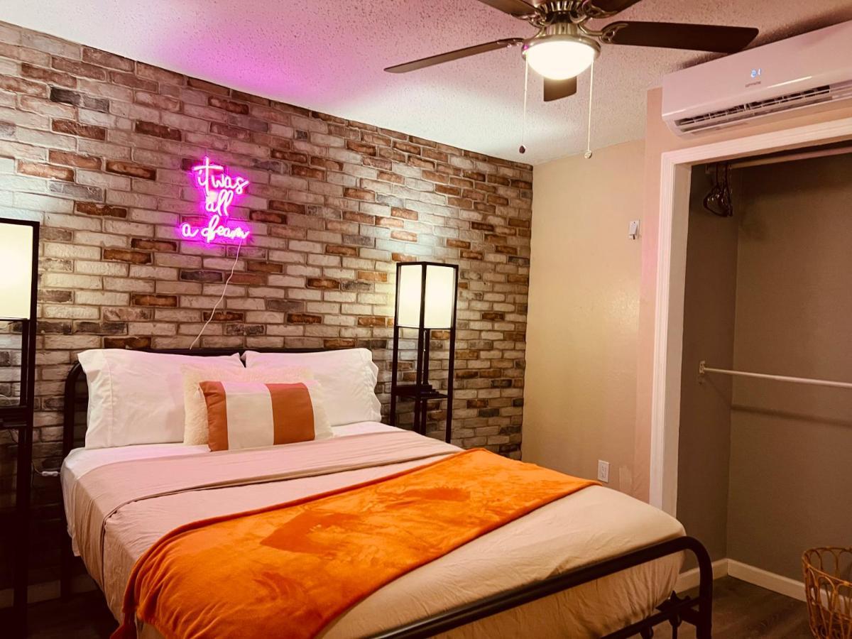 Apartment Near Tpa Airport Тампа Екстер'єр фото